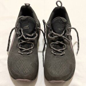 Altra Olympus 5 Hike Low GTX shoes - women's 9
